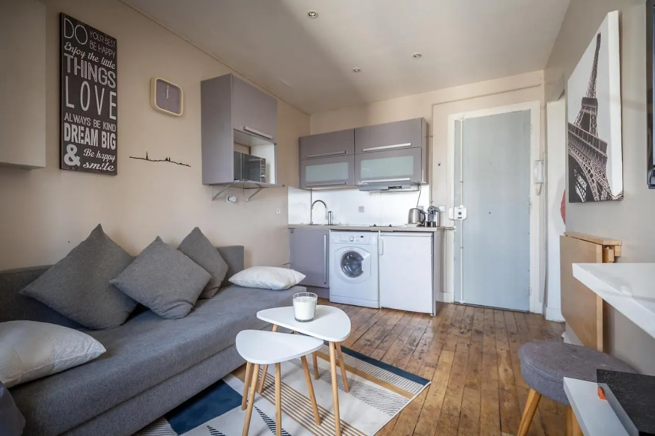 Petit Havre De Paix De 27M2 A Montmartre Apartment Paris France